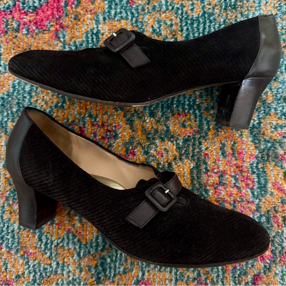 Taryn Rose Black Corduroy Suede Loafer Style Heels | Size 40 / 9.5 US